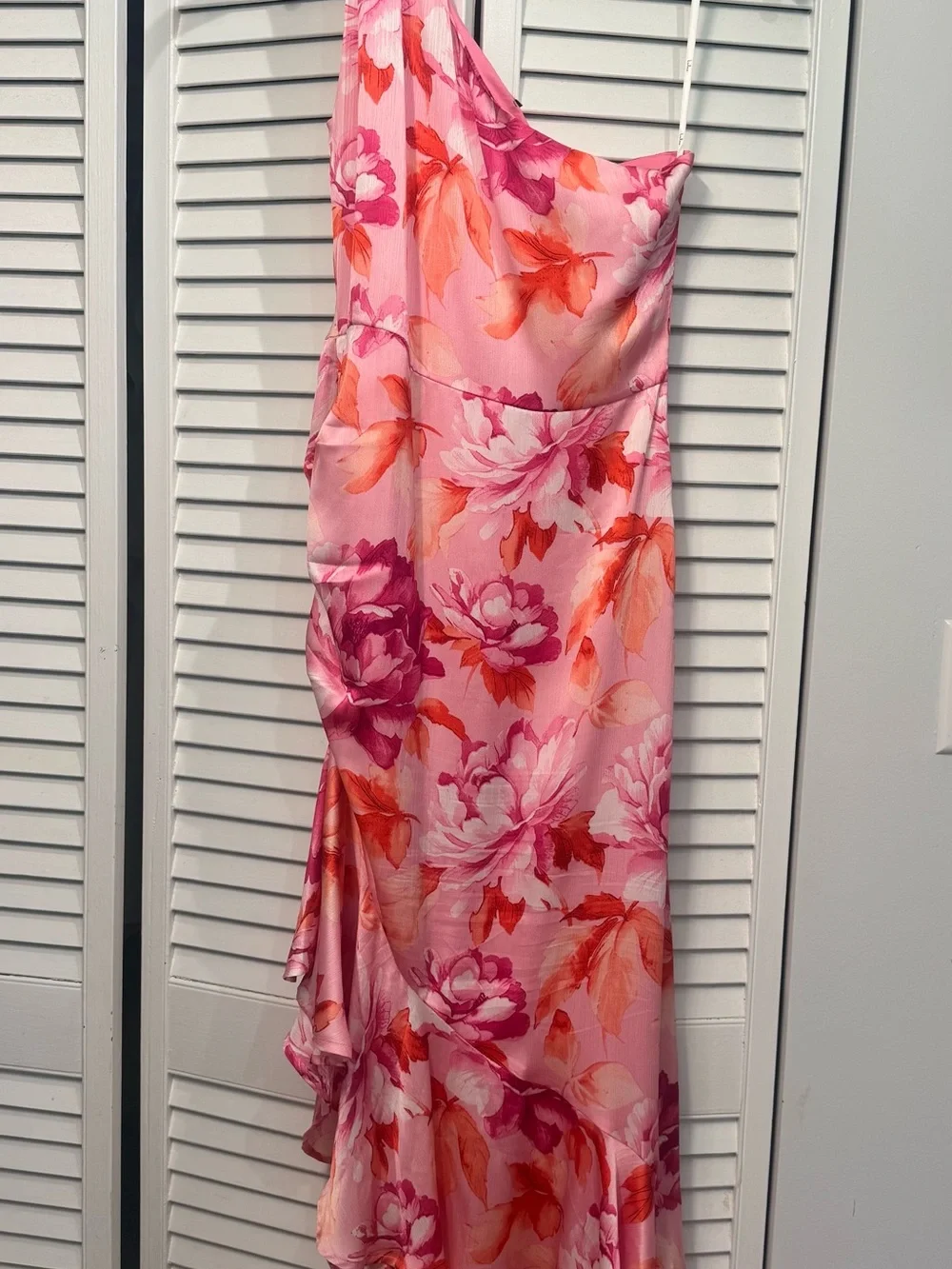 Lulu's Pink & Coral One-Shoulder Floral Maxi Dress